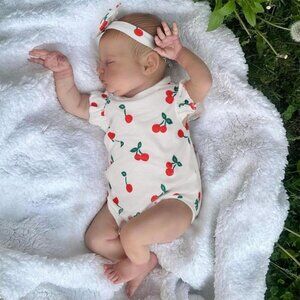 Realistic Reborn Girl BabyDoll 20 Inch Sleeping Weighted Doll with Gift for kids